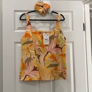 Zara top with matching scrunchie